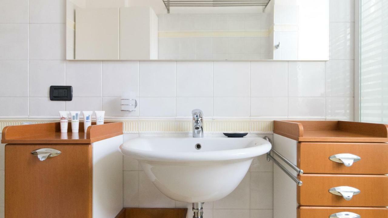 Italianway - Mose Bianchi 2 Apartment Милано Екстериор снимка